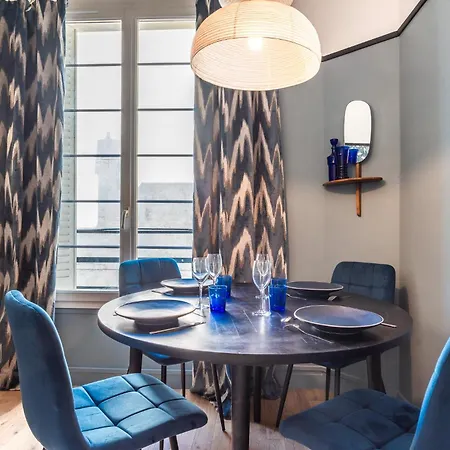 Very Design - 4 Guests - Eiffel Tower