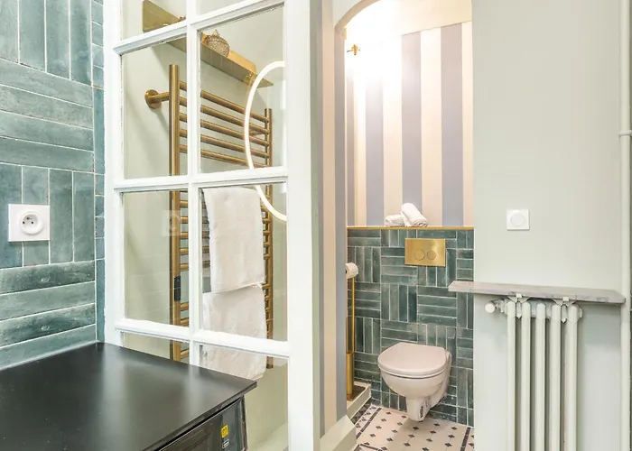 Very Design - 4 Guests - Eiffel Tower * Parijs